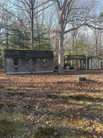 15 AIRPORT Road, Coventry, RI 02816