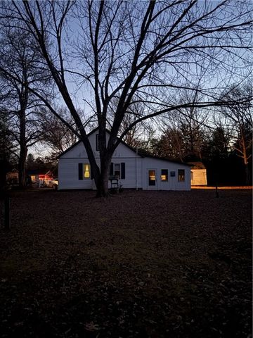 15 AIRPORT Road, Coventry, RI 02816