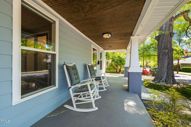 2210 Bedford Avenue, Raleigh, NC 27607