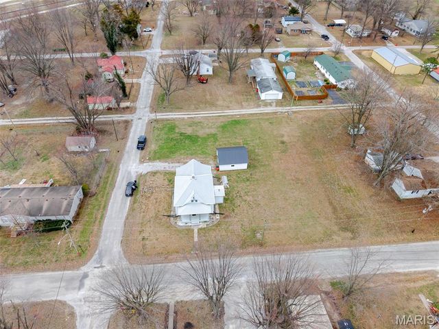 801 S Borders Avenue, Marissa, IL 62257