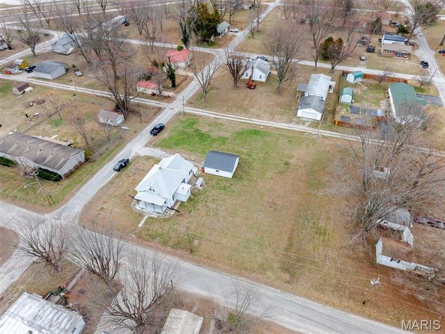 801 S Borders Avenue, Marissa, IL 62257