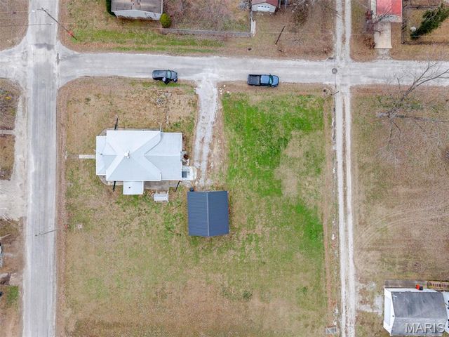 801 S Borders Avenue, Marissa, IL 62257