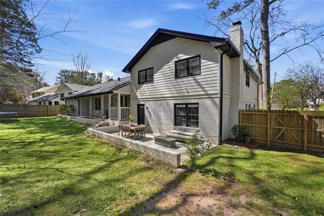 2827 Livsey Court, Tucker, GA 30084