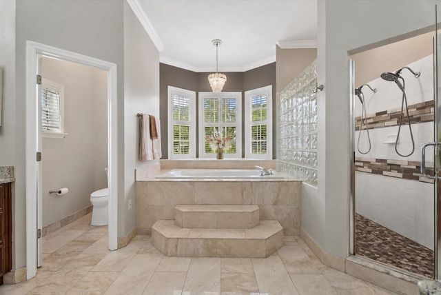 8805 CROSSWOOD COURT, Riverview, FL 33578