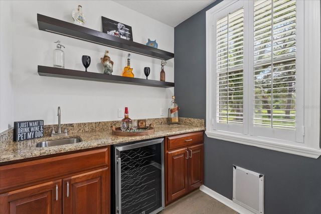 8805 CROSSWOOD COURT, Riverview, FL 33578