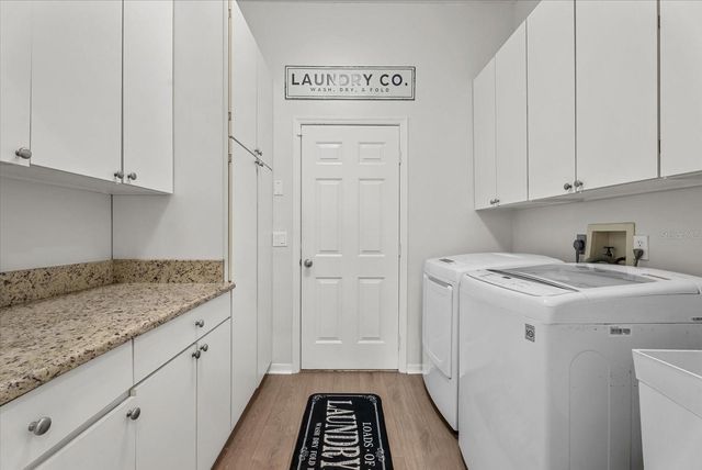 8805 CROSSWOOD COURT, Riverview, FL 33578