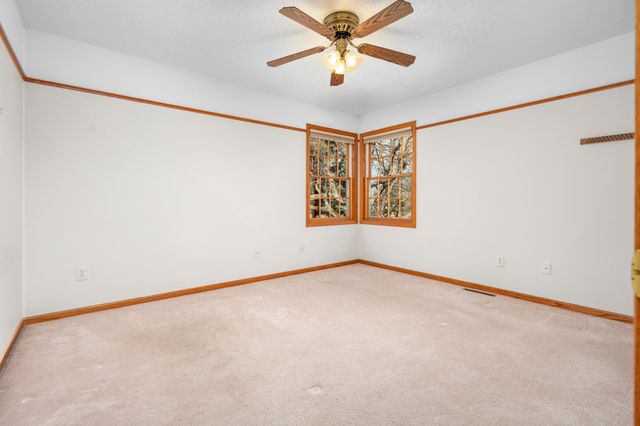 821 5th Avenue SE, Saint Cloud, MN 56304