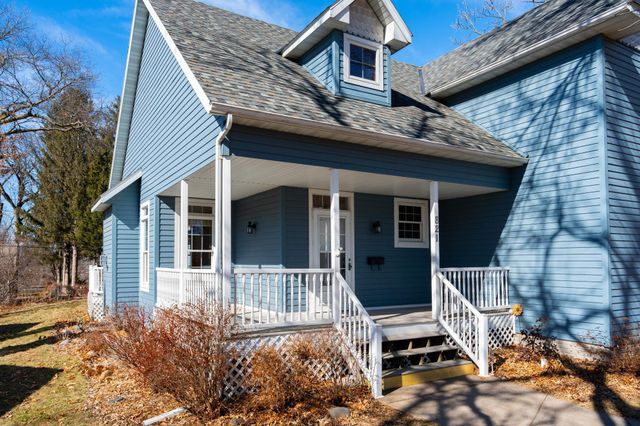 821 5th Avenue SE, Saint Cloud, MN 56304