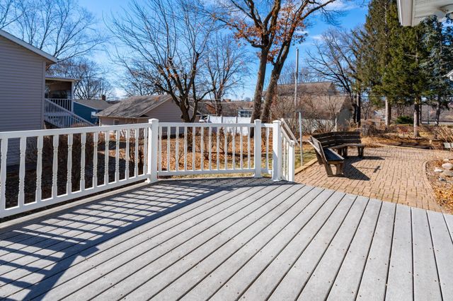 821 5th Avenue SE, Saint Cloud, MN 56304