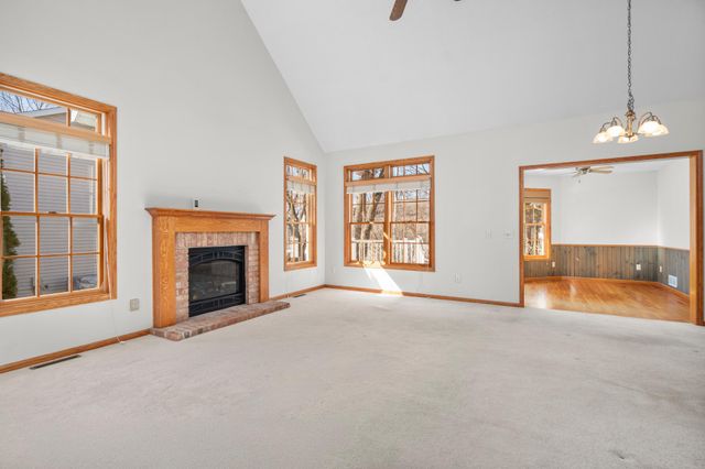 821 5th Avenue SE, Saint Cloud, MN 56304