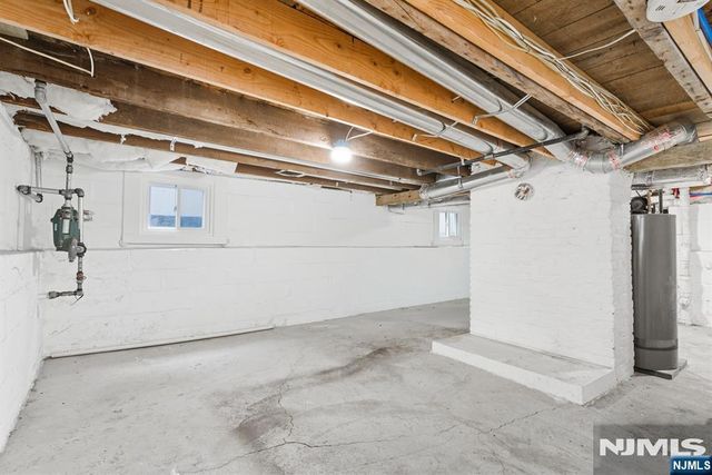 205 S Jefferson Street, Orange, NJ 07050