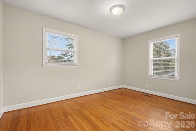 5931 Amity Place, Charlotte, NC 28212