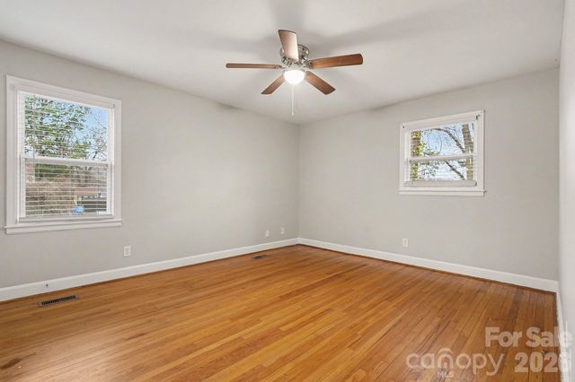 5931 Amity Place, Charlotte, NC 28212