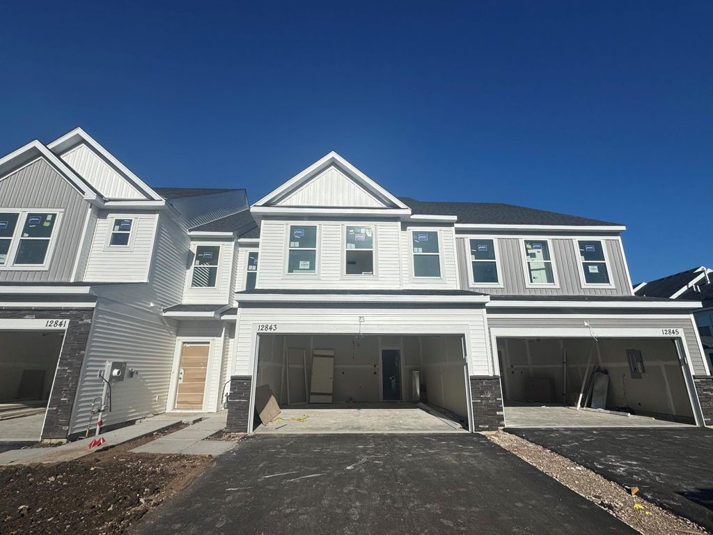 12843 Sawyer Lane, Rogers, MN 55374