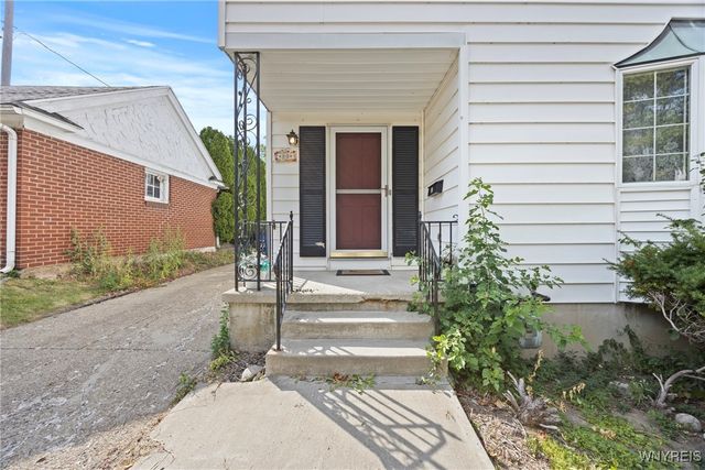 80 Capen Boulevard, Amherst, NY 14226