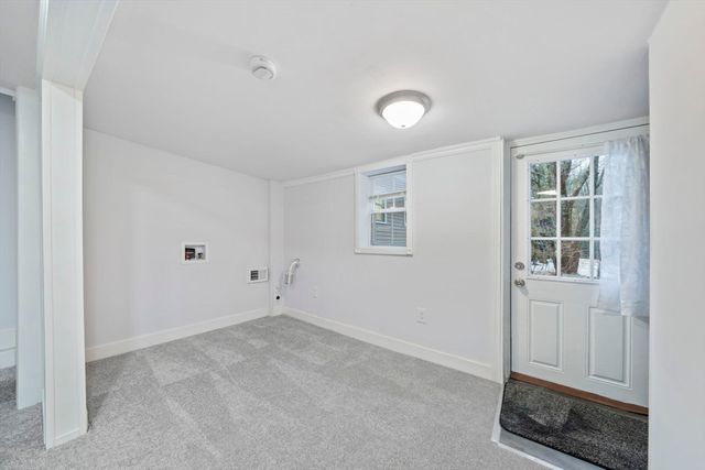 73 Laurie Ave, Abington, MA 02351