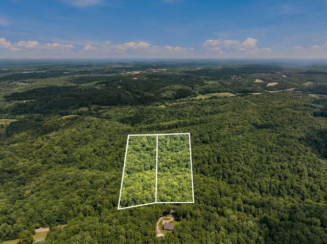 2 Greenbrier Rd, Franklin, TN 37064