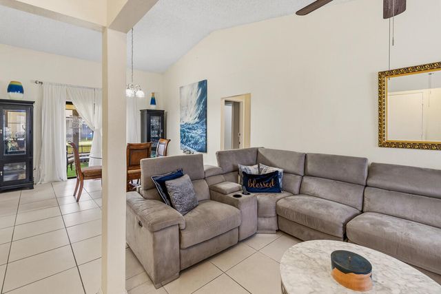 2363 SE Breckenridge Circle, Port St. Lucie, Port St Lucie, FL 34952