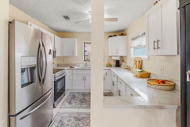 2363 SE Breckenridge Circle, Port St. Lucie, Port St Lucie, FL 34952