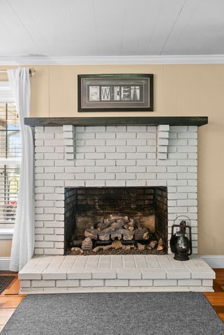 1364 Country Club Rd, Sparta, TN 38583