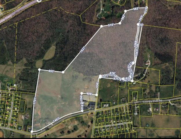 1364 Country Club Rd, Sparta, TN 38583