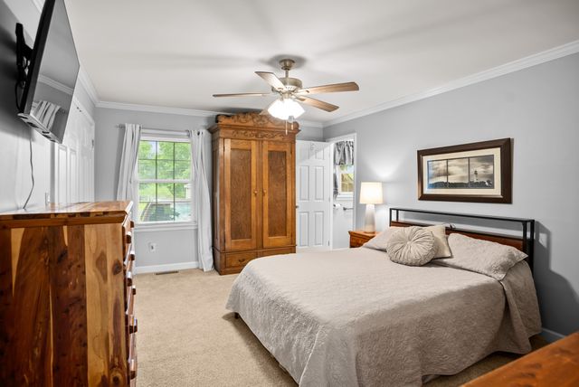 1364 Country Club Rd, Sparta, TN 38583