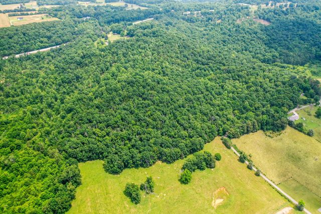 1364 Country Club Rd, Sparta, TN 38583