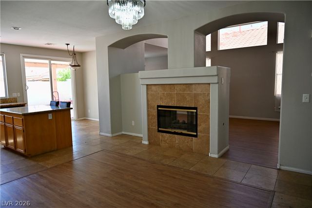 8829 Kingswood Drive, Las Vegas, NV 89147