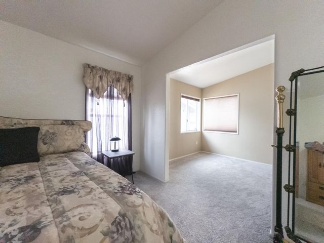 38075 Willowood Lane, Yokuts Valley, CA 93675