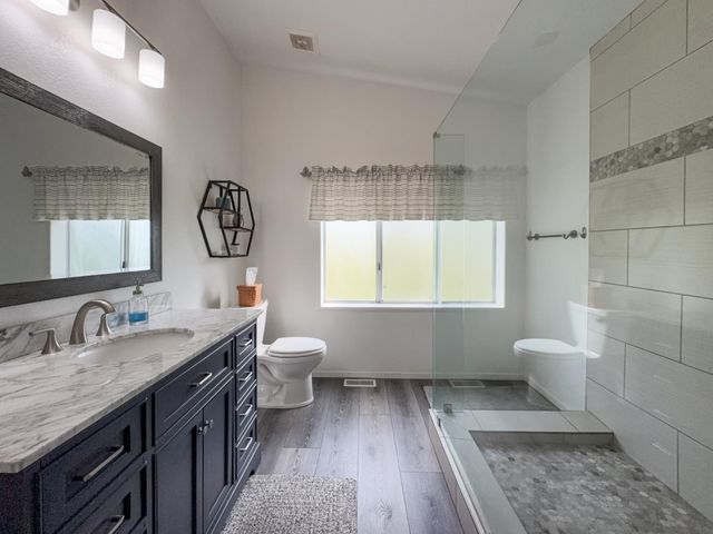 38075 Willowood Lane, Yokuts Valley, CA 93675