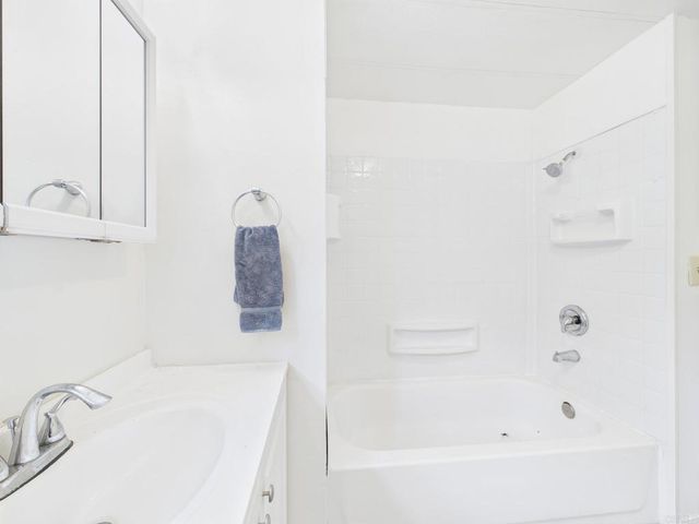 13460 Hwy 8 Business 124, Lakeside, CA 92040