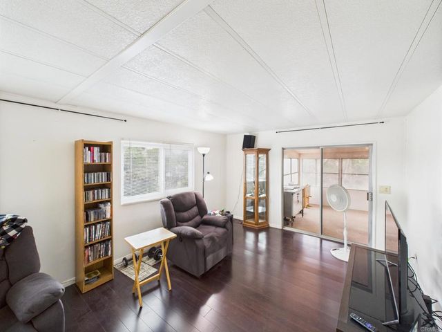 13460 Hwy 8 Business 124, Lakeside, CA 92040