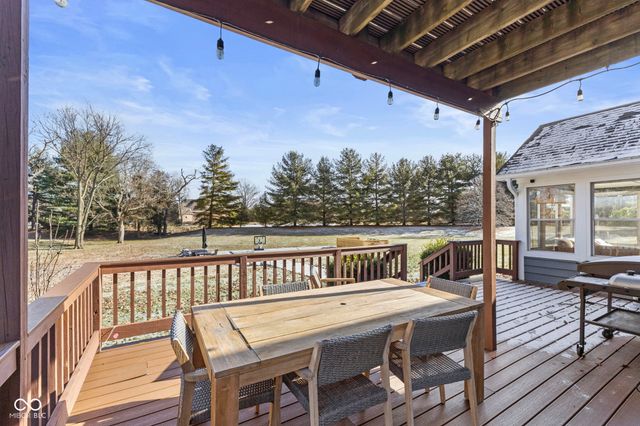 5911 N 400 W, Bargersville, IN 46106