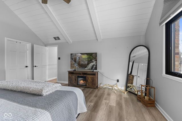 5911 N 400 W, Bargersville, IN 46106