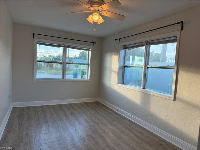 6675 Fiesta WAY, Fort Myers, FL 33919