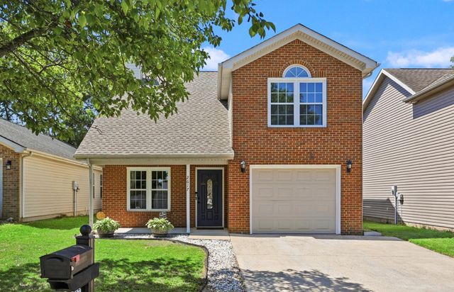 2617 Michelle Park, Lexington, KY 40511