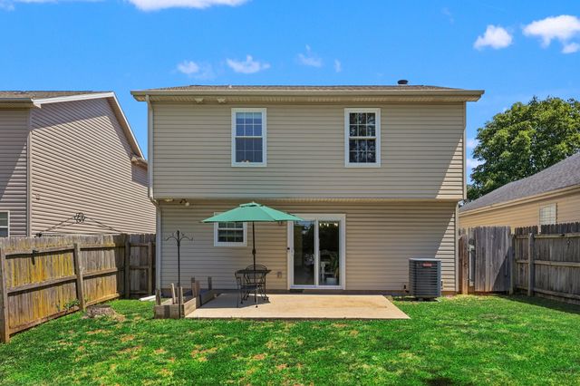 2617 Michelle Park, Lexington, KY 40511