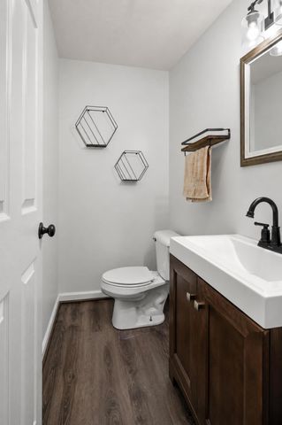 2617 Michelle Park, Lexington, KY 40511