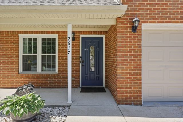 2617 Michelle Park, Lexington, KY 40511