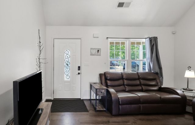 2617 Michelle Park, Lexington, KY 40511