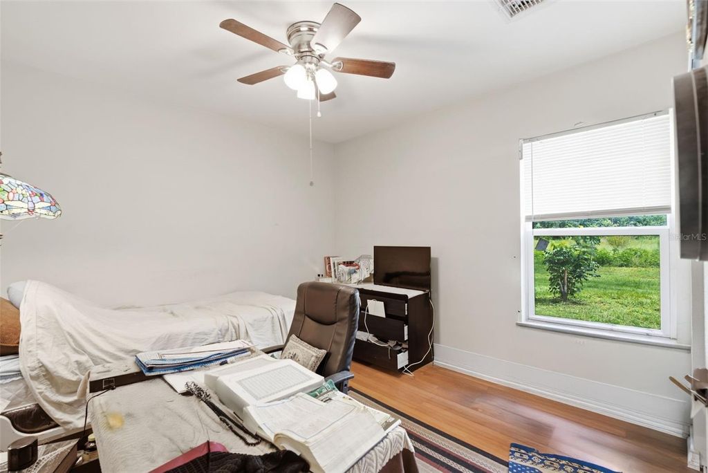 Image 24 of property listing at 5730 ANNA DRIVE, Tampa, FL 33610