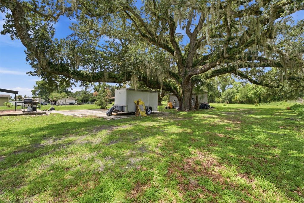 Image 30 of property listing at 5730 ANNA DRIVE, Tampa, FL 33610