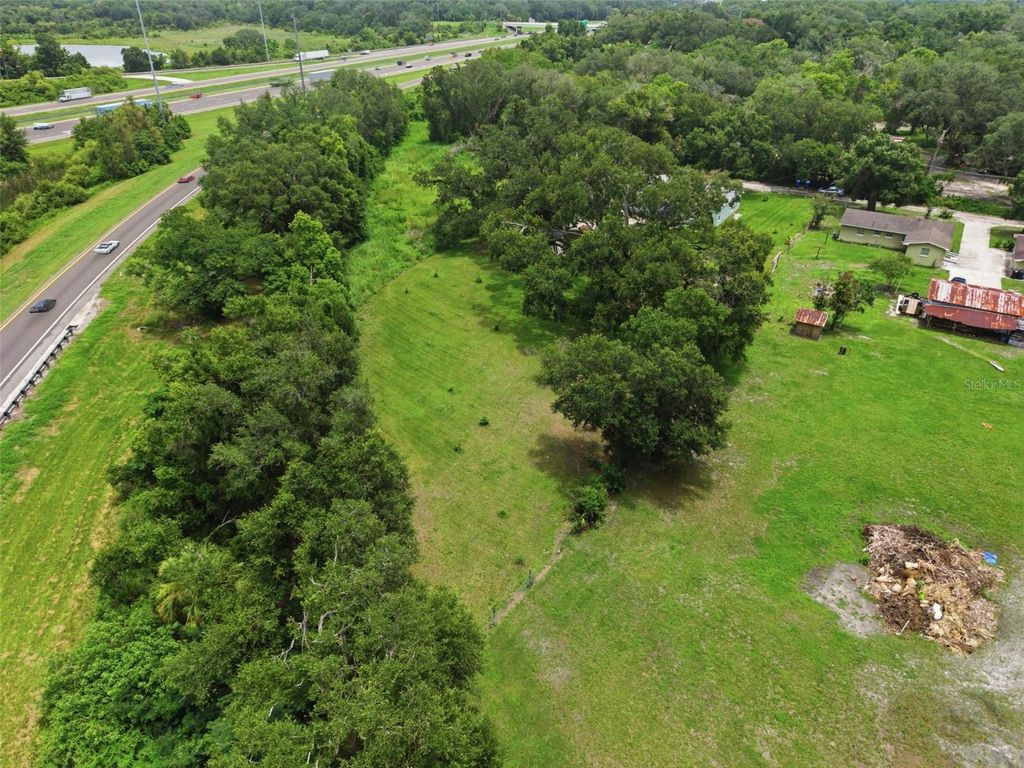 Image 37 of property listing at 5730 ANNA DRIVE, Tampa, FL 33610