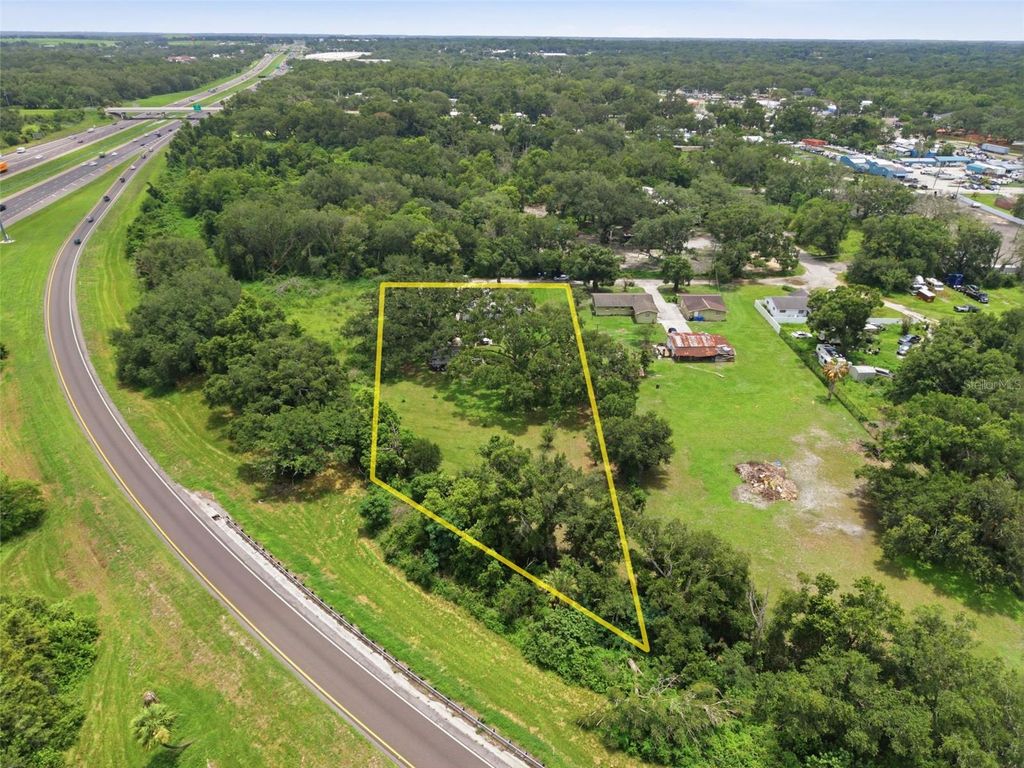 Image 46 of property listing at 5730 ANNA DRIVE, Tampa, FL 33610