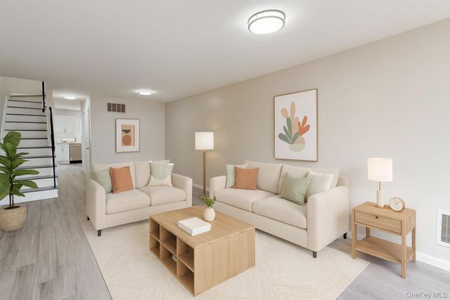 109 Lyceum Court, Staten Island, NY 10310