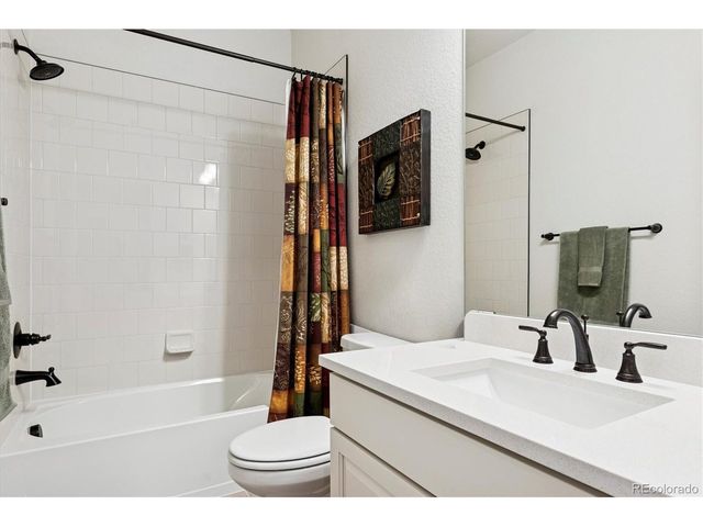 21866 E Swallow Pl, Aurora, CO 80016