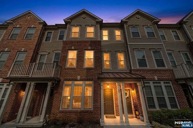 69 Arnold Drive 5810, Wood Ridge, NJ 07075