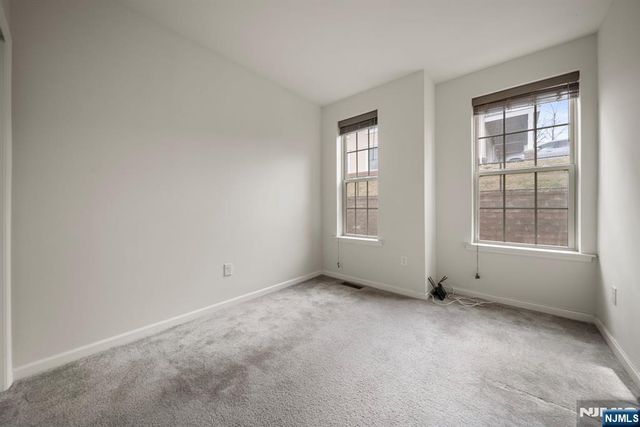 69 Arnold Drive 5810, Wood Ridge, NJ 07075