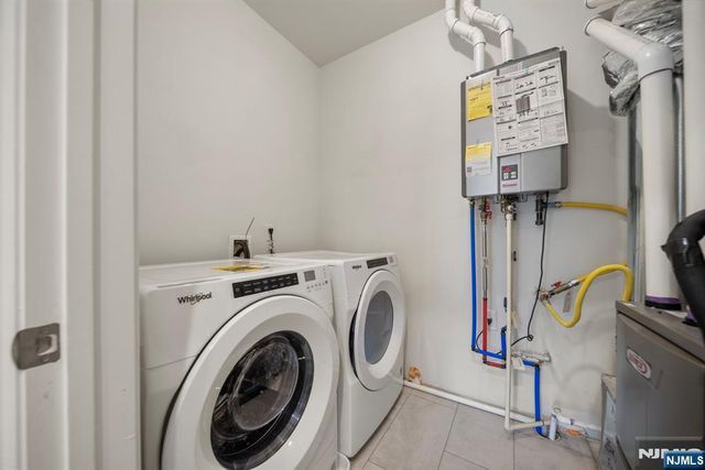 69 Arnold Drive 5810, Wood Ridge, NJ 07075