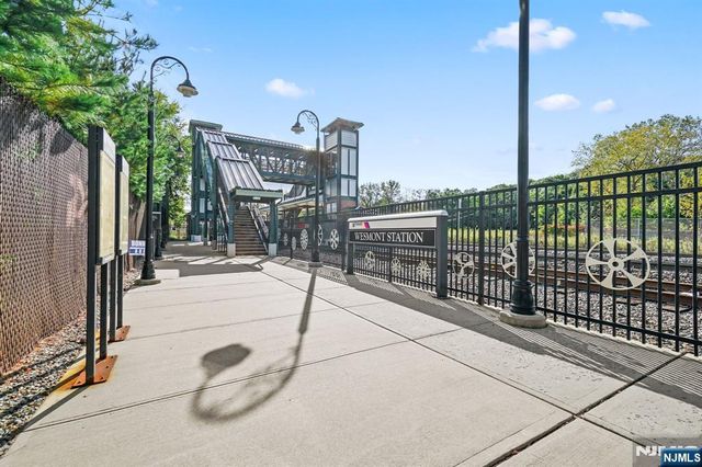 69 Arnold Drive 5810, Wood Ridge, NJ 07075